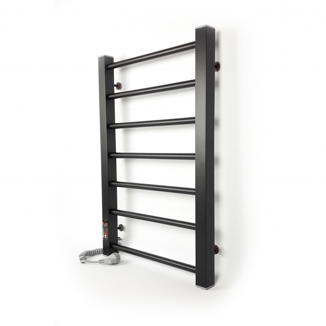 Рушникосушка чорна FLYME black 7